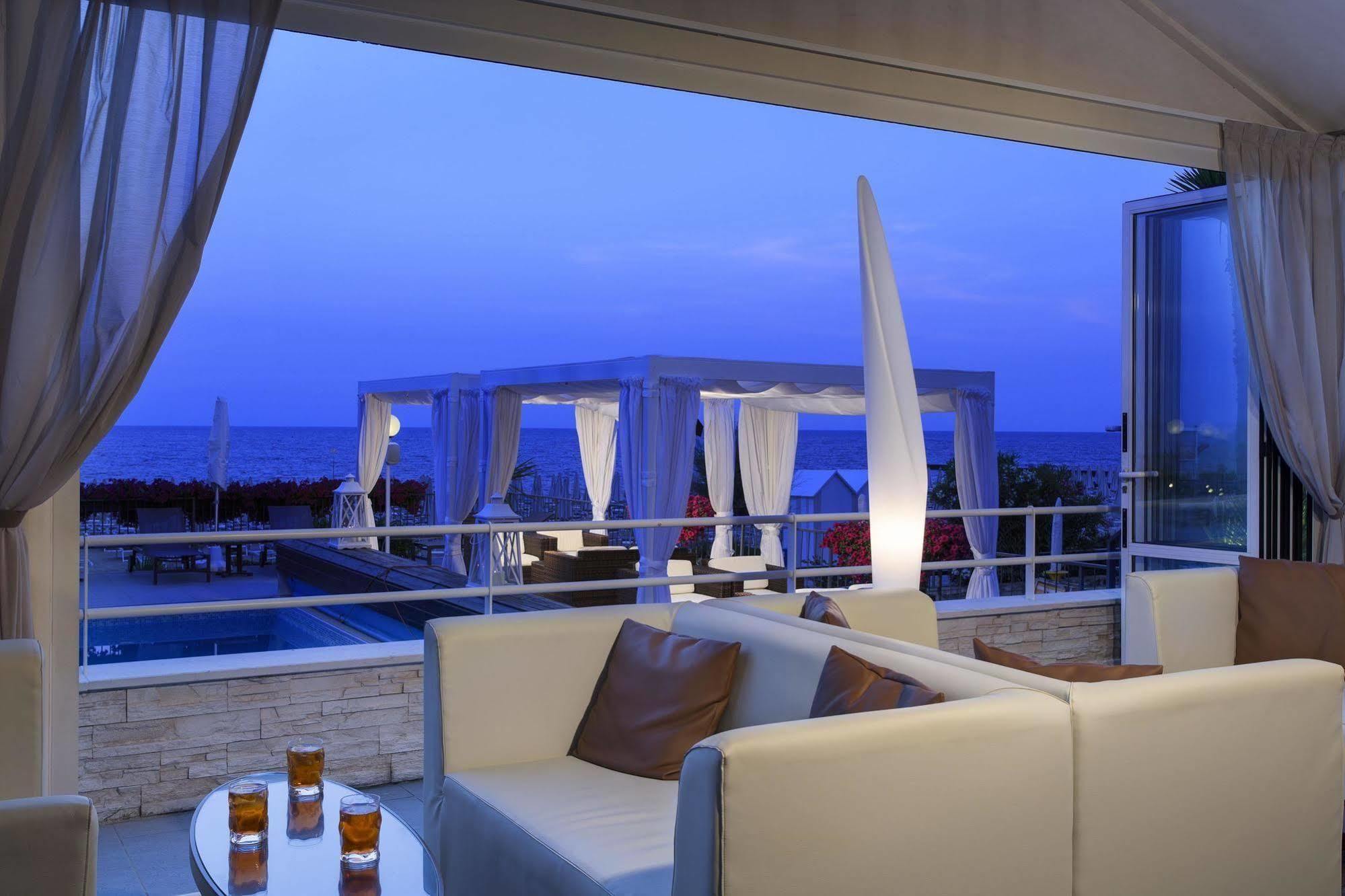 Victoria Frontemare Beach & Spa Hotel Jesolo Exteriér fotografie